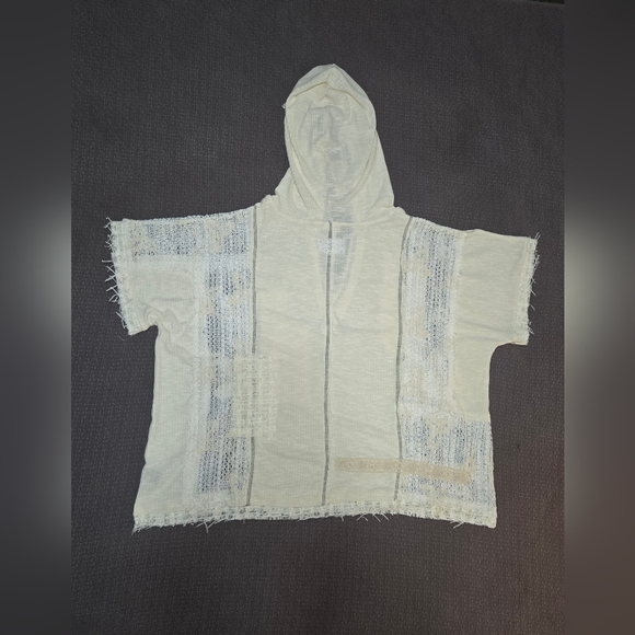 Patchwork Cream Top - Picture 3 of 7